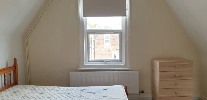 16 Arboretum Avenue - Thumbnail 3